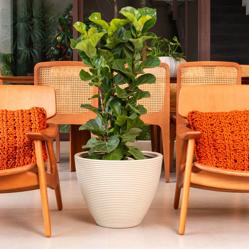 113468 vaso cone baixo riscato 36 areia 1
